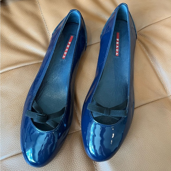 Beautiful Navy Prada Ballerina Flats - Picture 2 of 12